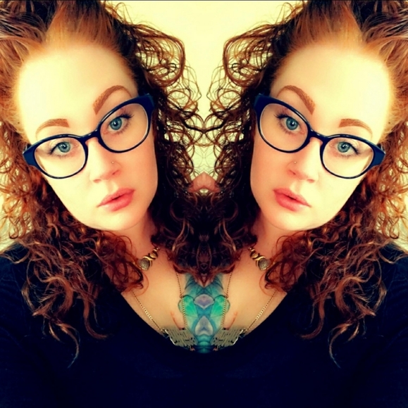 💎TEE IS LIVE💎 - Meet your Posher,Tiffany aka Tee'd Up Threadz-SHARE ME!Like Me ✅ - Picture 12 of 15